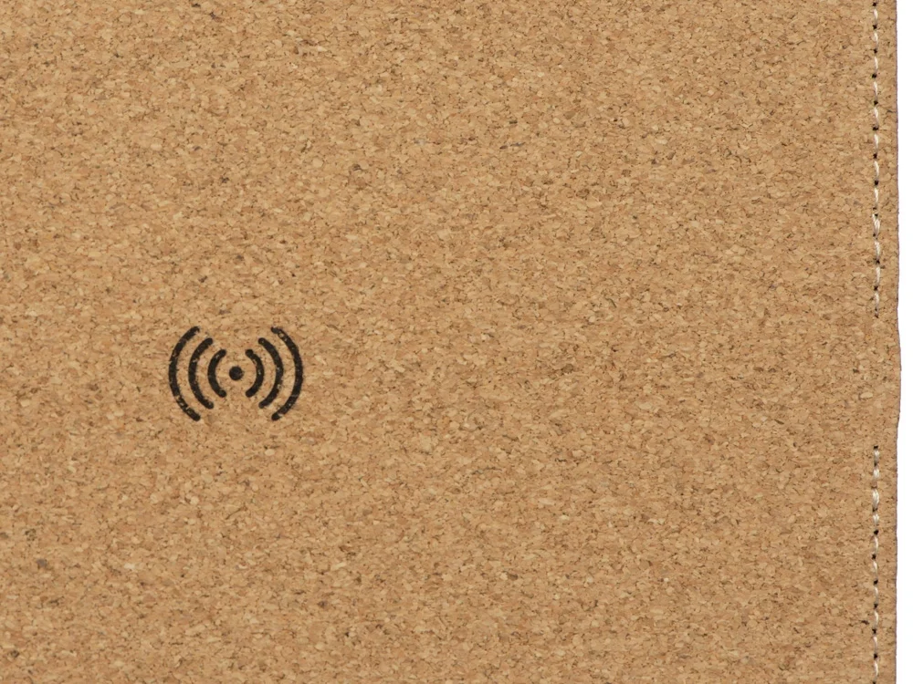 Пробковый коврик для рабочего места с беспроводной зарядкой Querсus