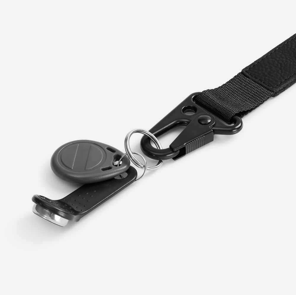 Брелок с карабином Manlig