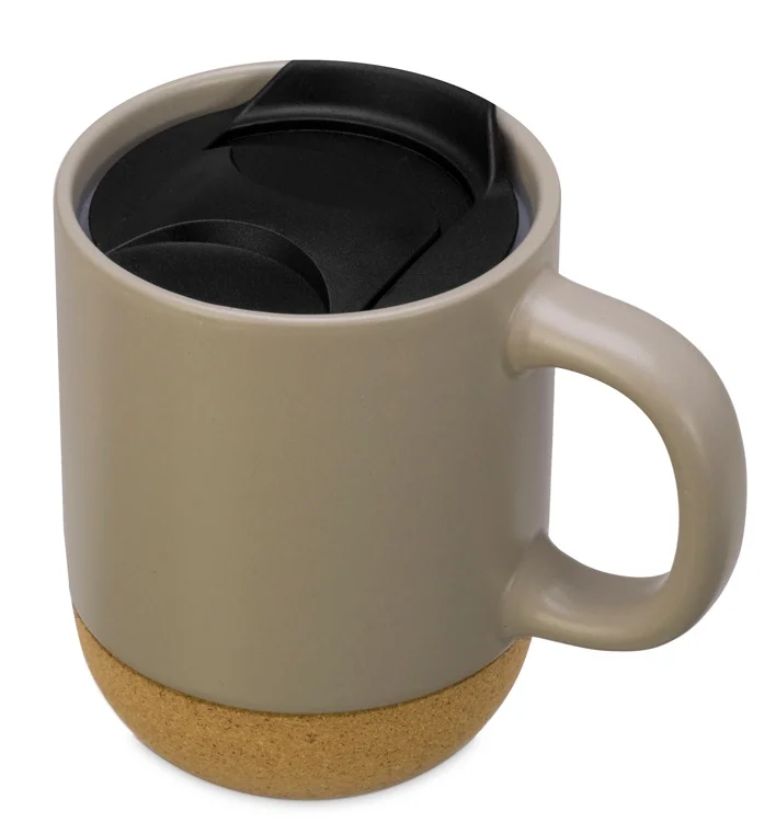 Подарочный набор Re:y. Nest с пледом, кружкой и вареньем