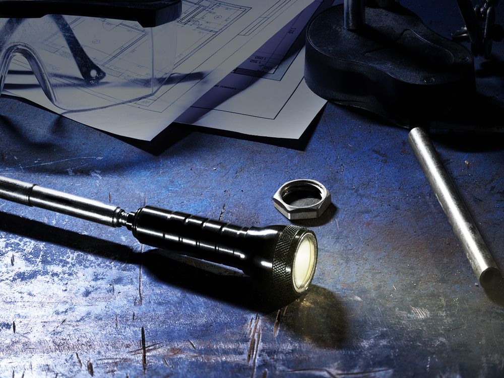 Телескопический фонарь с магнитом Flexion, ver.2