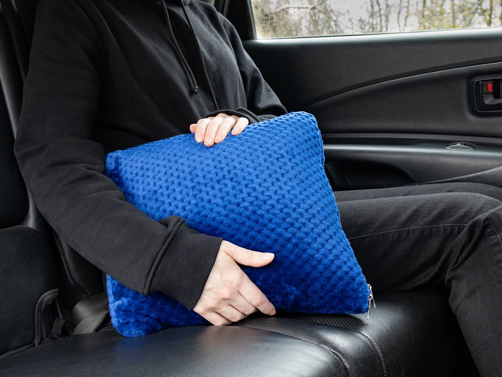 Плед-подушка Dreamscape