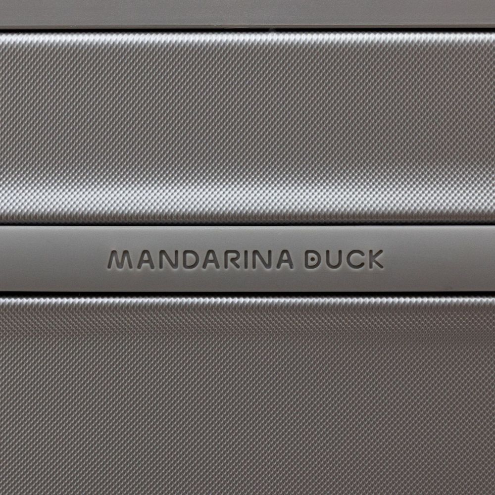 Чемодан Logoduck M