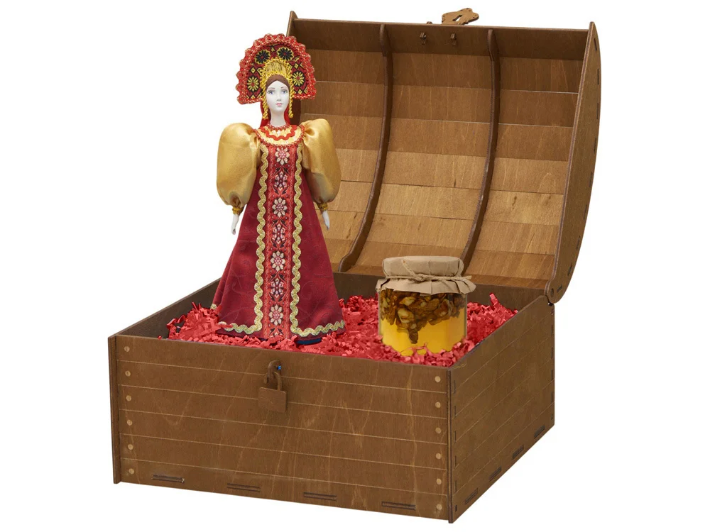 Подарочный набор: кукла фарфоровая, мёд с гецким орехом