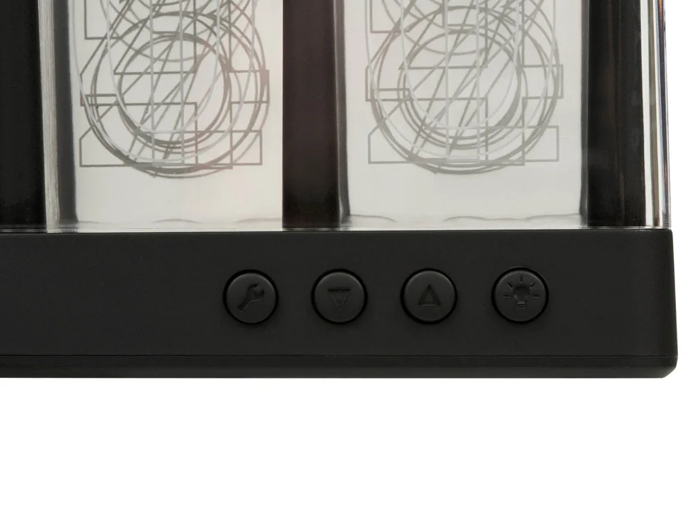 Часы с LED-подсветкой и беспроводной зарядкой Cyber, 10 Вт