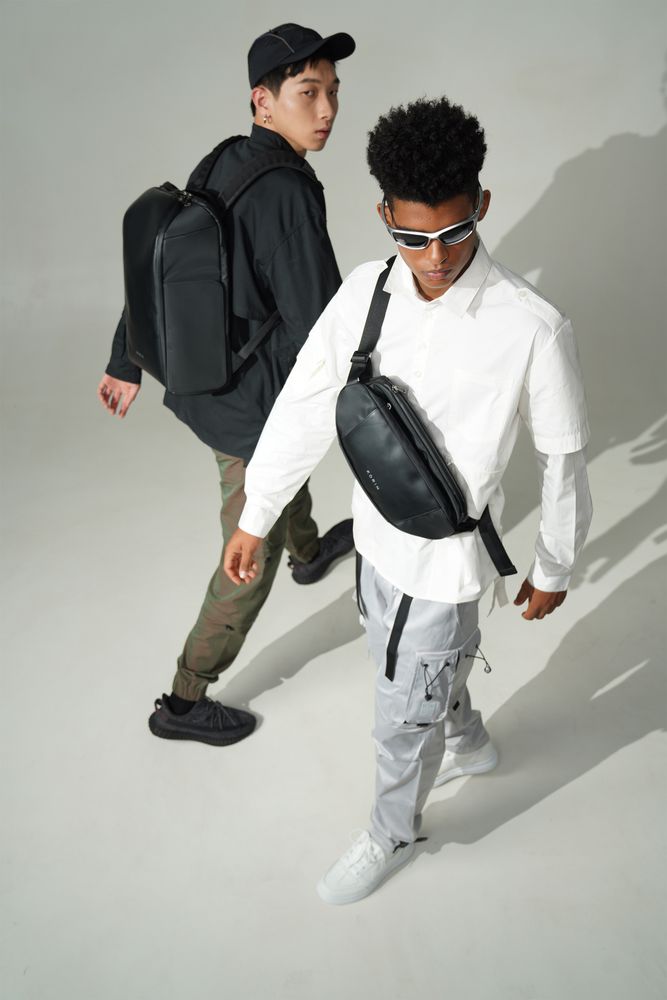 Сумка кросс-боди FlipSling