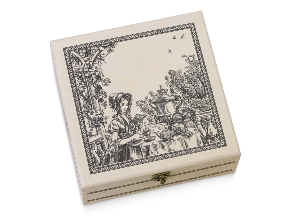 Подарочный набор с чаем Чайный букет в деревянной шкатулке