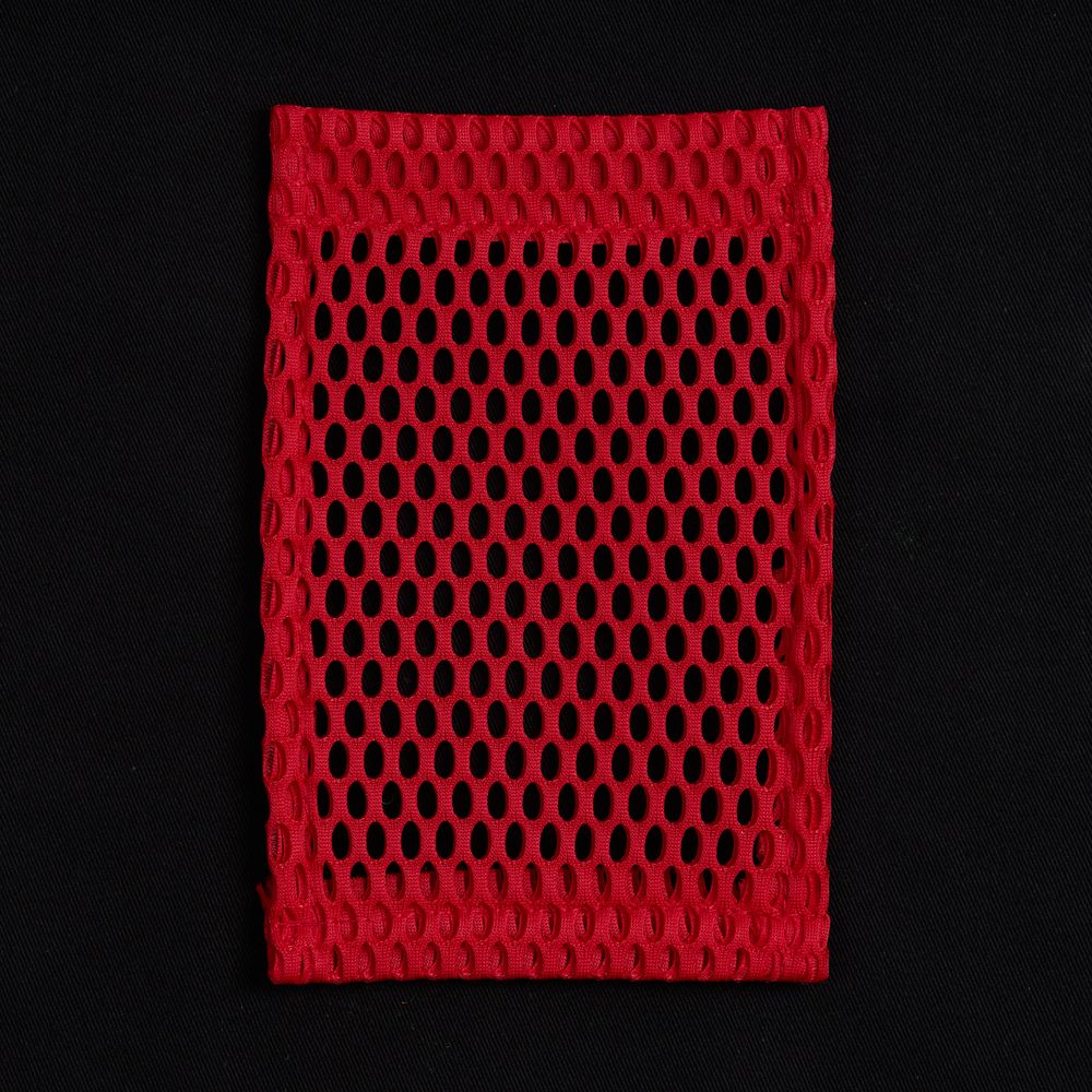 Карман из крупной сетки Pose