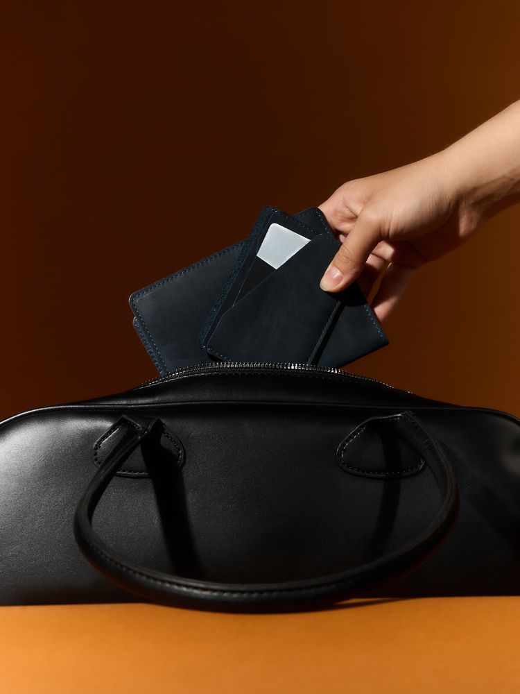 Чехол для карточек inStream