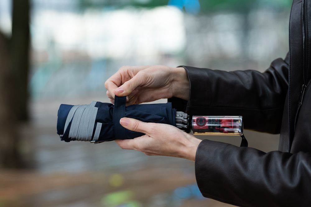 Зонт наоборот складной Futurum со светоотражающим кантом