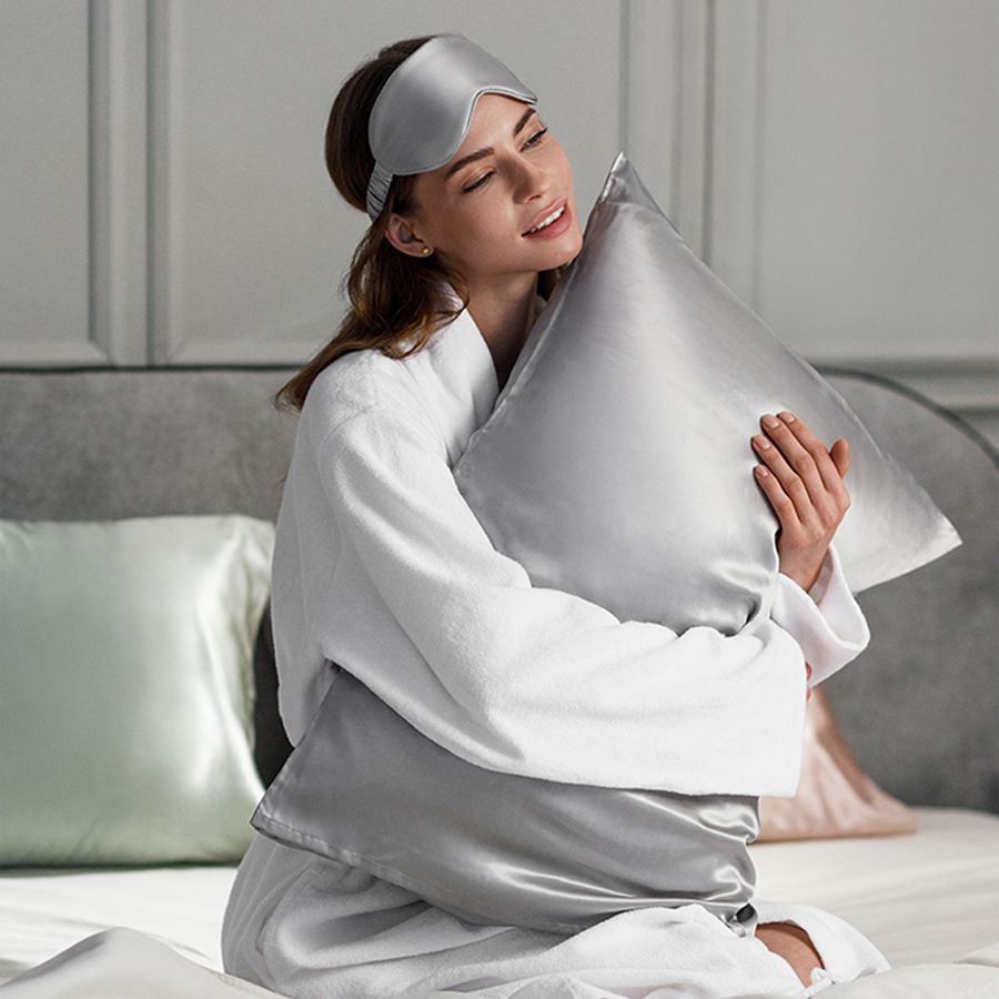 Маска для сна Essential