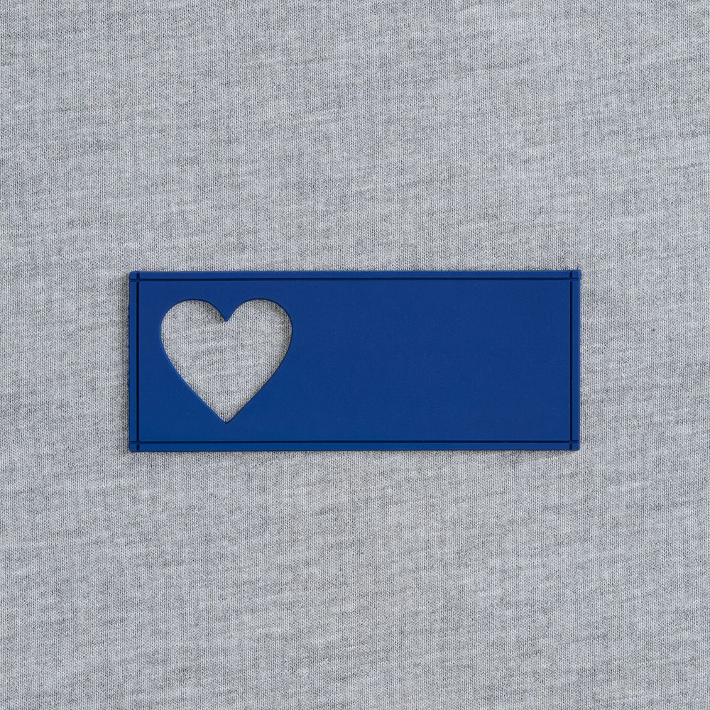 Лейбл из ПВХ с вырубкой «Сердце»