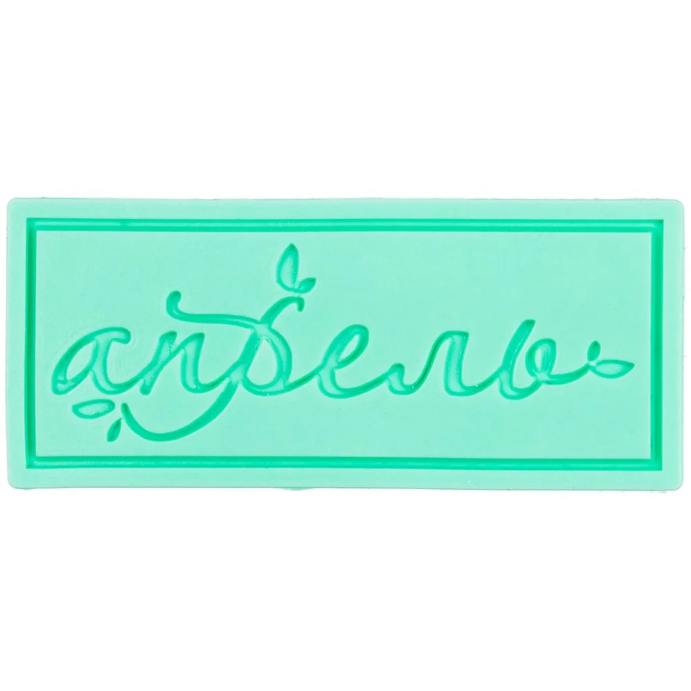 Лейбл из ПВХ на заказ Iota