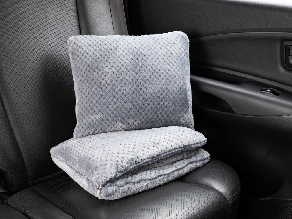 Плед-подушка Dreamscape