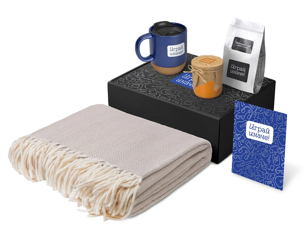 Подарочный набор Re:y. Nest с пледом, кружкой и вареньем