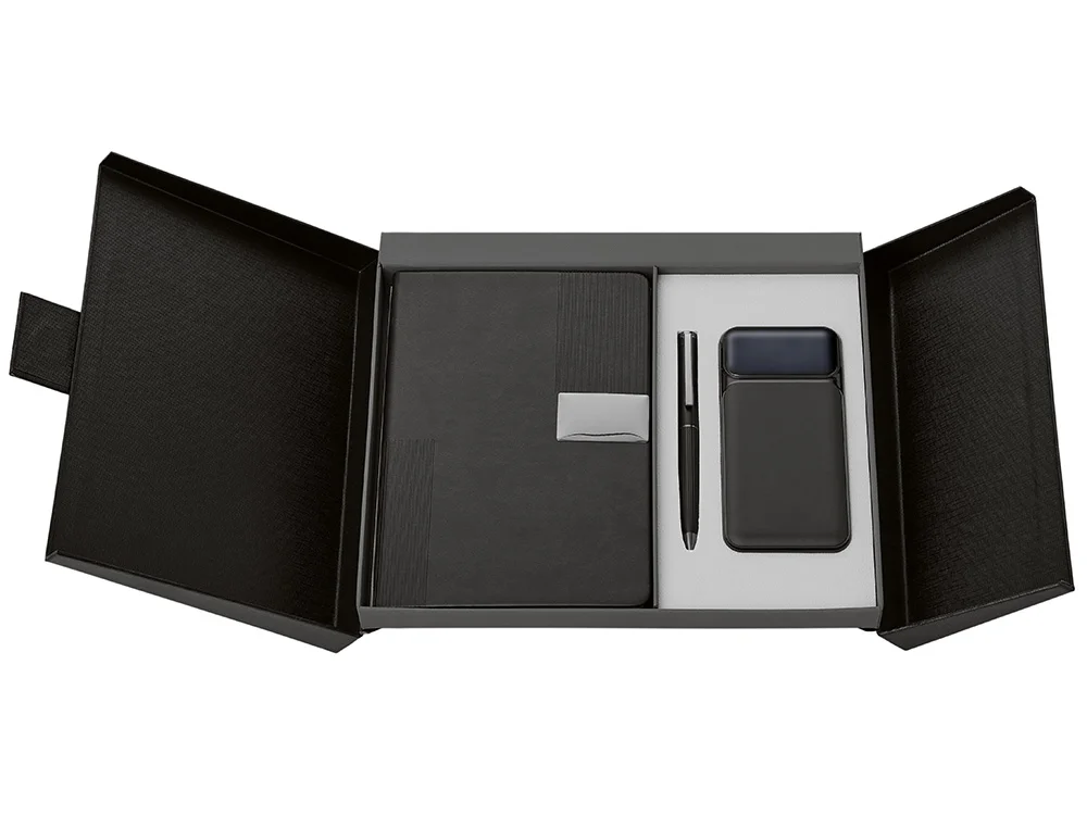 Подарочный набор Tesla с блокнотом А5, ручкой и пауэрбенком на 10 000 mAh