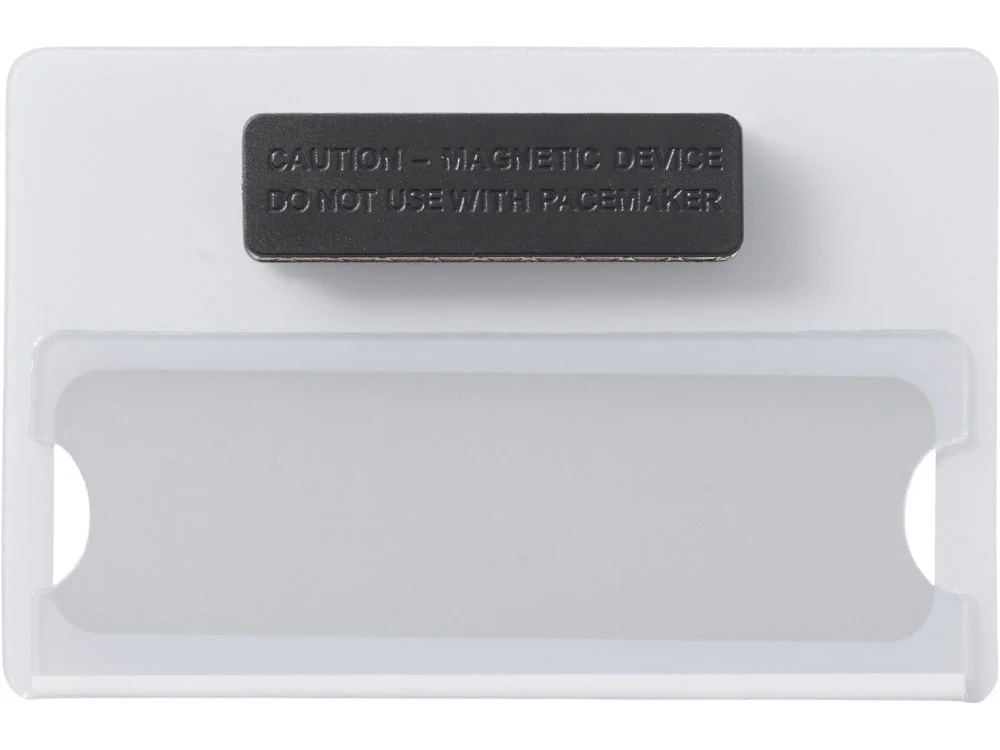 Магнитный пластиковый бейдж