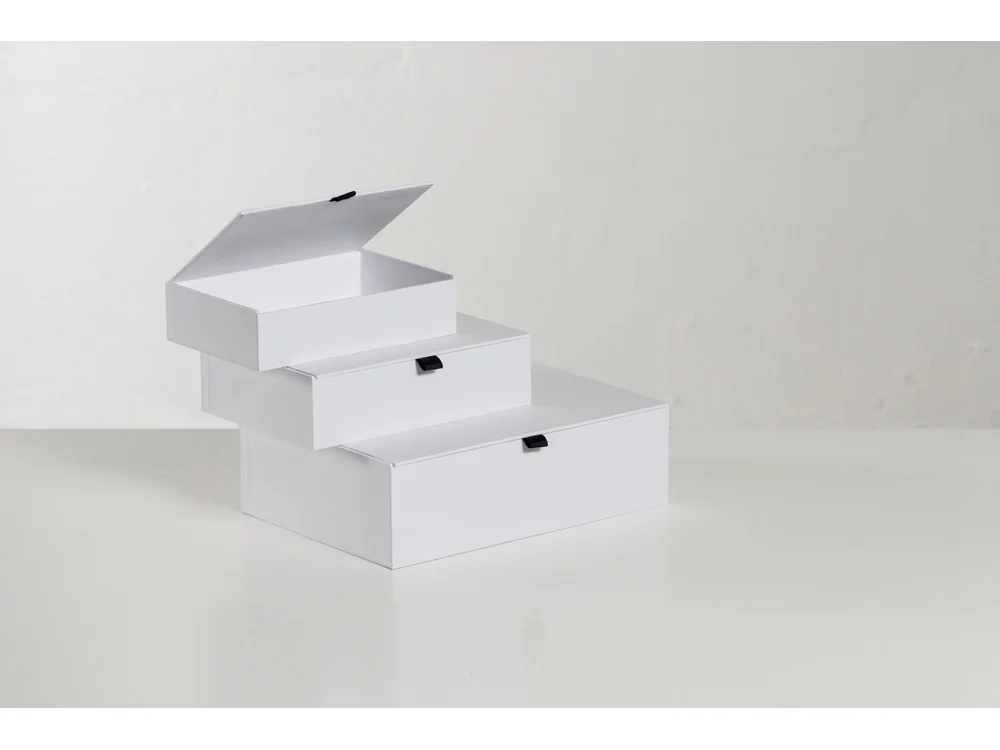 Коробка подарочная White S