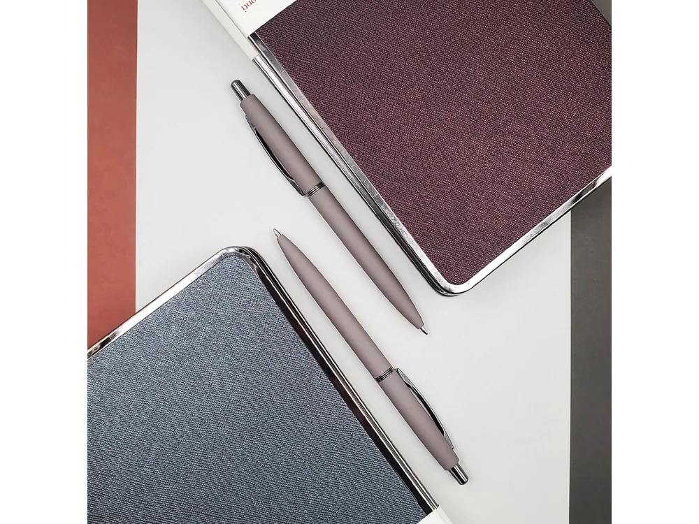 Ручка металлическая шариковая San Remo, софт тач