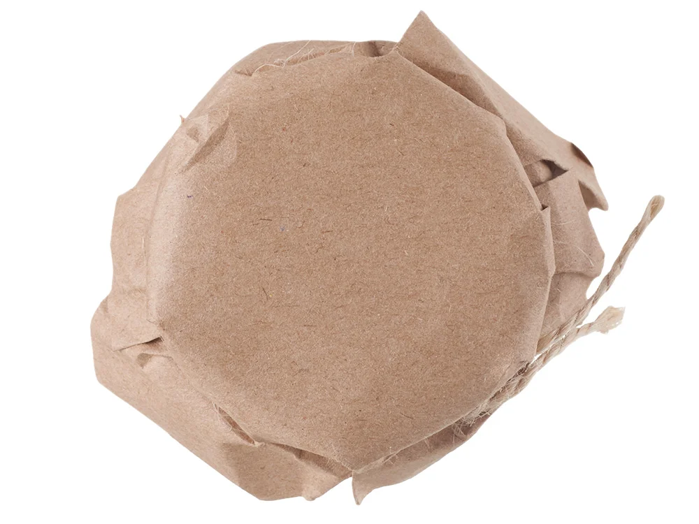 Мед с сосновыми шишками и кедровыми орехами