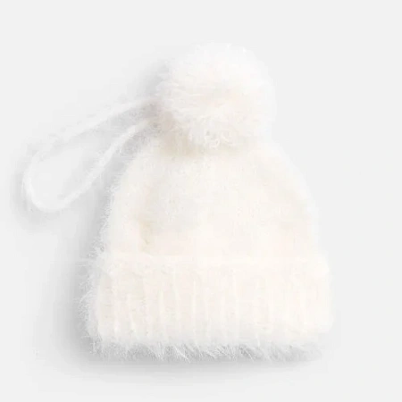 Подвеска на елку «Вьюжка», шапочка